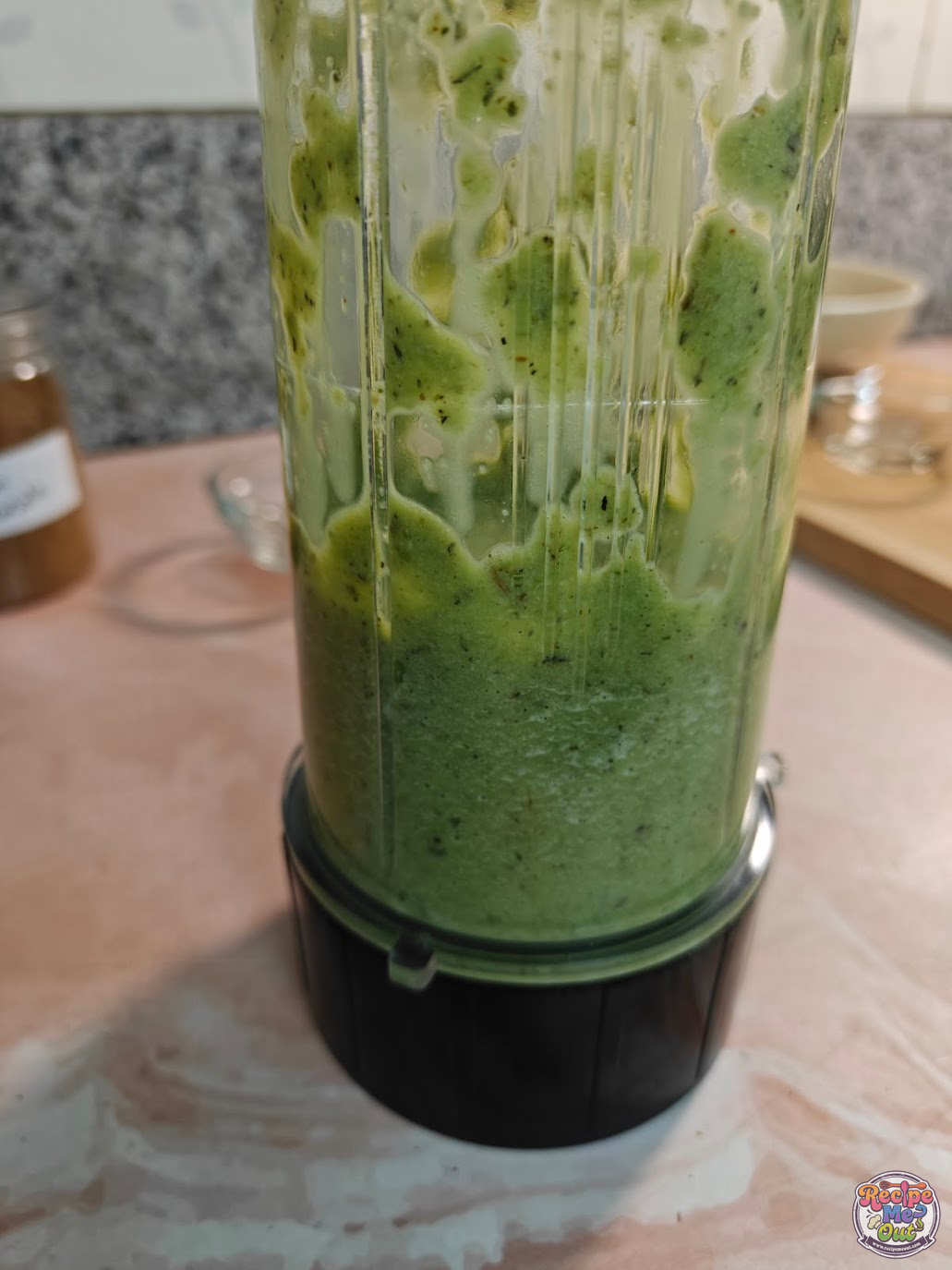 Smooth blended green peas sauce prepared in blender for Green Peas Pasta